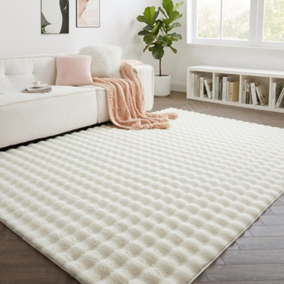Bedlooms Cream Bubble Shaggy Rug 120X170CmFluffy Thick Pile Area RugNon-Slip Backing Bedroom Lounge Living Room Rug from B&Q