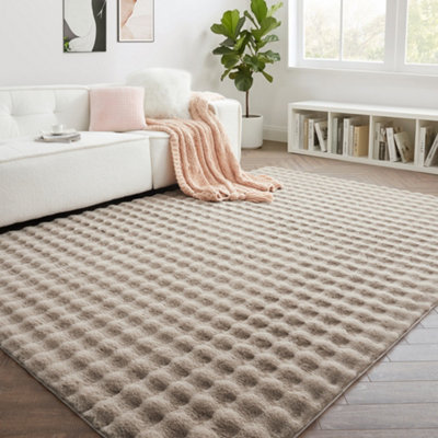 Bedlooms Mocha Bubble Shaggy Rug 160X230CmFluffy Thick Pile Area RugNon-Slip Backing Bedroom Lounge Living Room Rug from B&Q