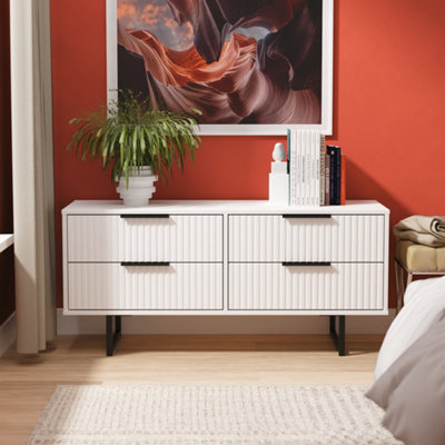 Crowndale Fluted 4 Drawer White Matt Bed Box Ready Assembled - Image 6