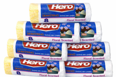 Hero Swing Scented Drawstring White Bin Liners Bags 60 Litre Pack Of 56 from B&Q