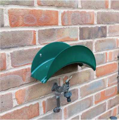 AP Supplies Metal Hose Hanger GreenProvide Efficient And Convenient Hose Management from B&Q
