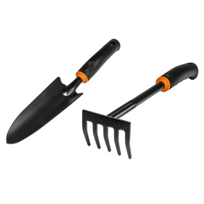 AP Supplies 5Teeth Rake And Narrow Spade Garden Tool Set from B&Q