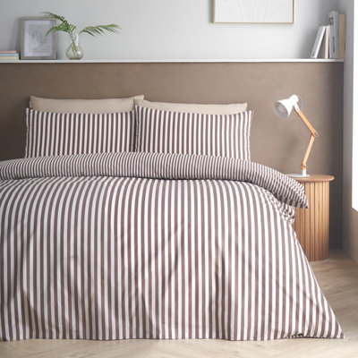 Catherine Lansfield Epping Textured Stripe Reversible King Duvet Cover Set With Pillowcases Chocolate from B&Q