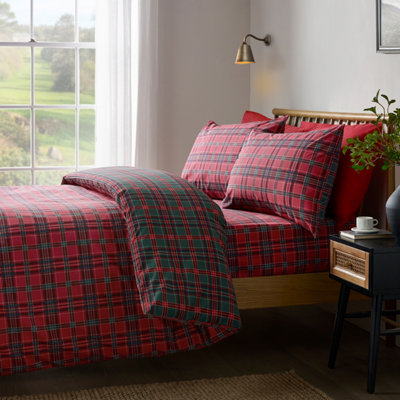 Catherine Lansfield Tartan Check Reversible Single Duvet Cover Set With Pillowcase Red / Green from B&Q