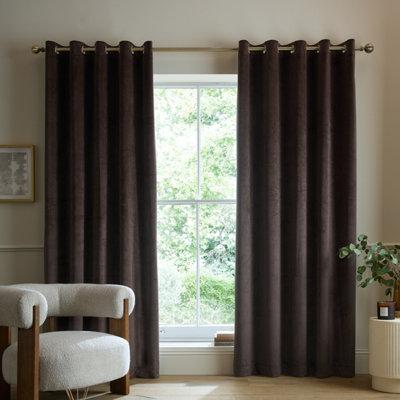 B&Q -  Super Thermal Blackout Matt Velour 66X54 Inch Eyelet Curtains Two Panels Chocolate