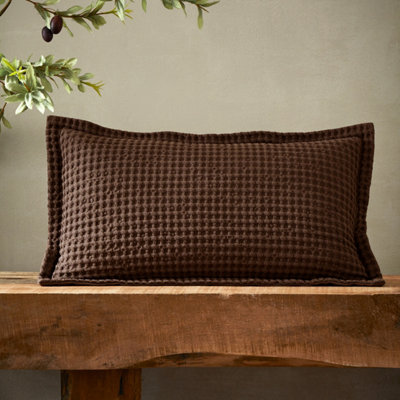 Pineapple Elephant  Jaipur Chunky Waffle Cotton Cushion - Chocolate - 30x50cm - Image 3