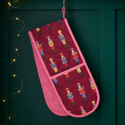 B&Q -  Christmas Nutcracker Cotton Kitchen Double Oven Glove Plum