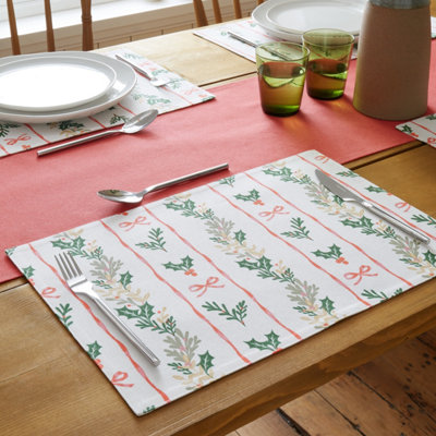 Catherine Lansfield Cream/Red Christmas Holly Stripe Cotton Dining Placemat 4 Pack - Image 10