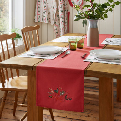 Catherine Lansfield 100% Cotton Christmas Holly Stripe Runner Cream - Image 7
