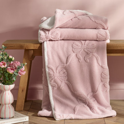 Catherine Lansfield Unisex Pink Carved Bow Cosy Fleece 130X170cm Blanket Throw In | Size: 130 Cm X 170 Cm - Image 12