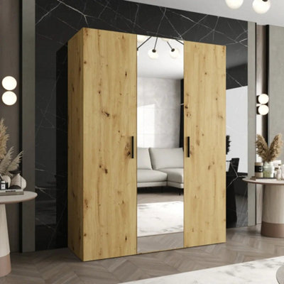 Arte Bari Ii Hinged Door Wardrobe 150Cm In Oak ArtisanWarmthReflectionAnd Family-Friendly Organisation from B&Q