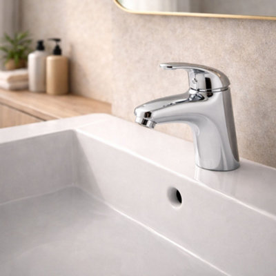 Home Range Derwen Mono Basin Mixer Tap ChromeSingle Lever Basin TapSolid Brass ConstructionPolished Finish from B&Q