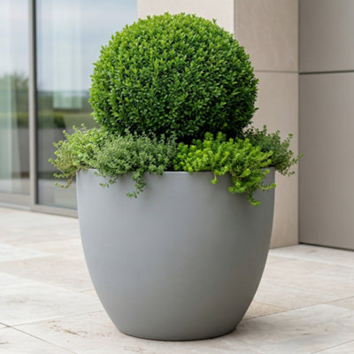 Idealist™ 40Cm Plant PotGrey Reinforced Stone Garden PlanterRound Outdoor Plant Pot D40 H36 Cm45L from B&Q