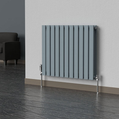 B&Q -  Flat Horizontal Coloured Radiator Pebble Grey 600mm X 770mm DoubleMild Steel.