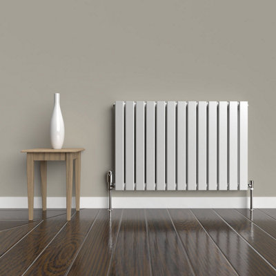 B&Q -  Flat Horizontal Coloured Radiator Metallic Silver 600mm X 910mm Double PanelMild Steel1119W (3817 Btu)