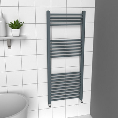 B&Q -  Coloured Towel RadiatorBritish Racing Green1200mm X 500mmMild Steel449W (1531 Btu).