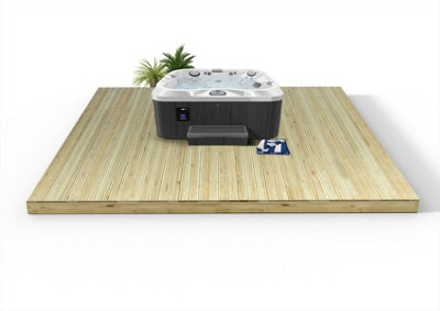Edecks Standard Redwood 120mm Hot Tub Outdoor Garden Decking Kit 4.8M X 4.8M Pressure Treated Timber With No Handrails from B&Q