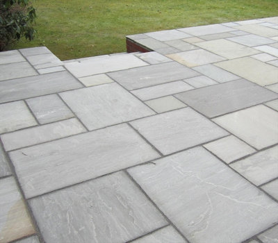 Edecks Calibrated 22mm Indian Sandstone Outdoor Paving Slabs Grey Umbra16.50M2 Project Pack