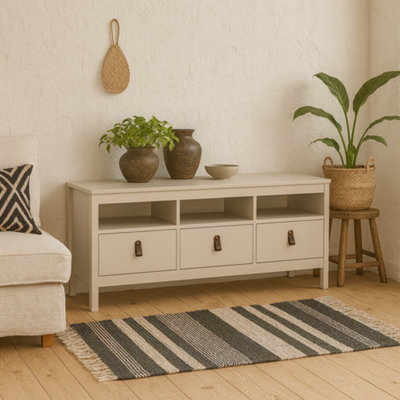 Wyld Haus Wildberry 3-Drawer Tv Unit In Cashmere Cream Matt Finish 1510mm from B&Q
