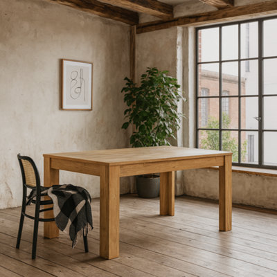 Wyld Haus Larkwood Extending Dining Table   Grandson Oak Effect160 200Cm from B&Q