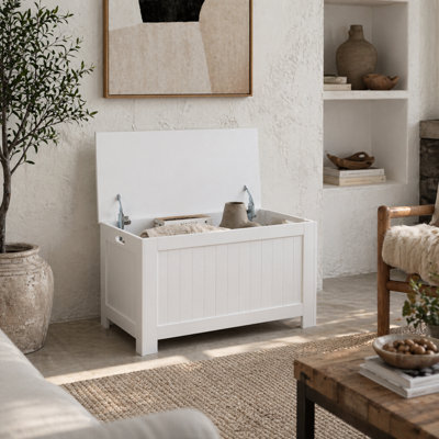Wyld Haus Loro Farmhouse White Lift-Top Storage Chest With Safety Hinges81W X 40D X 46H Cm from B&Q