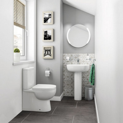B&Q -  Modern Bathroom Wall Mounted Round Towel Ring Durable Brass Construction196X180mmChrome Finish