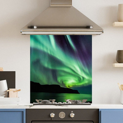 Choose Your Print Premium 59.5 X 74.5Cm Northern Lights  6mm Glass Toughened Kitchen Splashback from B&Q