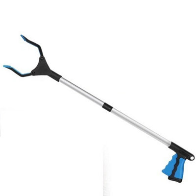 Magnetic Litter Picker Grabber Reach Tool from B&Q