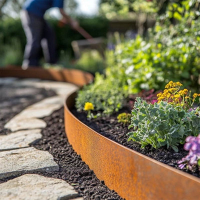 Flexible Metal Lawn Edging Border  Rust Finish Garden Grass Path Fence 5M from B&Q