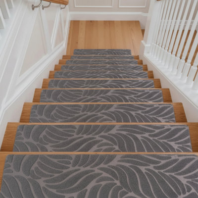 15-Piece Non-Slip Carpet Stair Treads  Adhesive Step Mats For Home from B&Q