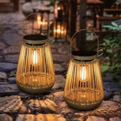  - 2X Solar Hanging Lanterns Waterproof Outdoor