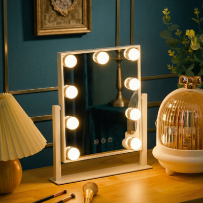 B&Q Hollywood Led Makeup Vanity Mirror 30X40Cm White