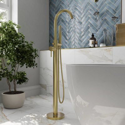 B&Q -  Modern Freestanding Bathroom Shower Bath Mixer Tap Handheld Hose Brushed Brass