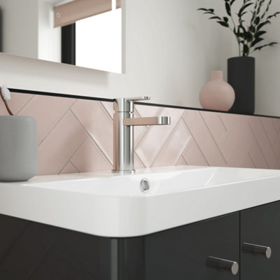 FNX Bathrooms Vela Mono Basin Mixer Chrome Contemporary 1 Tap Hole With Waste from B&Q