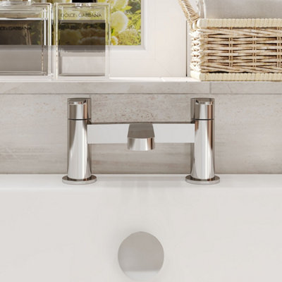 FNX Bathrooms Aurelis Contemporary Chrome Deck Mounted Bath Filler 2 Tap Hole from B&Q