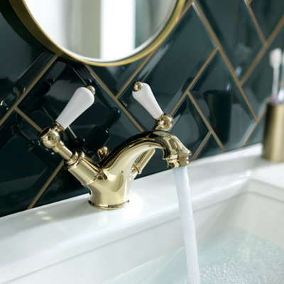 FNX Bathrooms Bubly Mayfair Lever Basin Mixer Tap With Pop Up Waste Antique Brass Brass Deck from B&Q