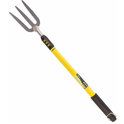 Marco Paul Telescopic Handle Gardening Fork from B&Q