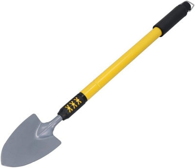 Garden Mile Telescopic Handle Garden Trowel from B&Q