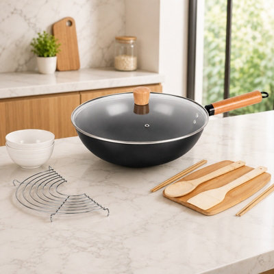 B&Q -  10 Piece Carbon Steel Non Stick Wok Gift Set With Lid
