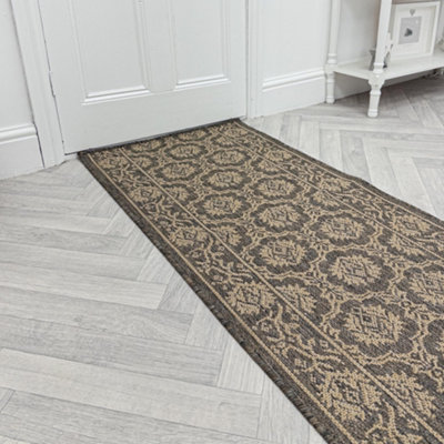 Bloom Hallway Runner RugHardwearingNon-Slip & Durable Carpet For HallKitchen & Corridor from B&Q
