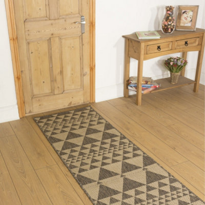 Prism Hallway Runner RugHardwearingNon-Slip & Durable Carpet For HallKitchen & Corridor from B&Q