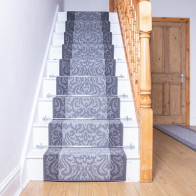 Baroque Stair RunnerSoft & Durable Carpet Runner For Stairs & StaircasesMultiple Lengths from B&Q