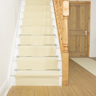 Plain Stair RunnerSoft & Durable Carpet Runner For Stairs & StaircasesMultiple Lengths from B&Q