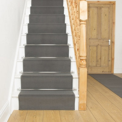 Plain Stair RunnerSoft & Durable Carpet Runner For Stairs & StaircasesMultiple Lengths from B&Q
