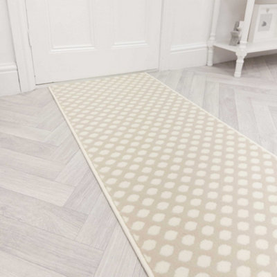 Honeycomb Hallway Runner RugSoftComfortable & Durable Carpet For HallKitchen & Corridor from B&Q