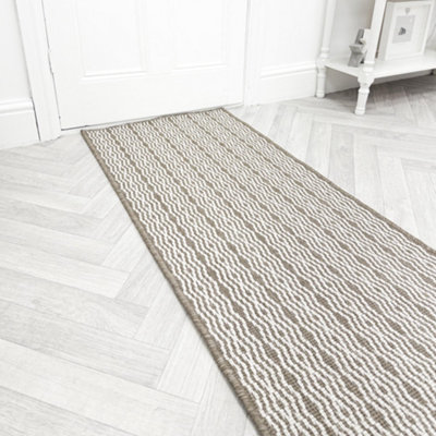Cable Indoor/outdoor Hallway Runner RugDurableReversible & Hardwearing Carpet For Home Or Garden from B&Q