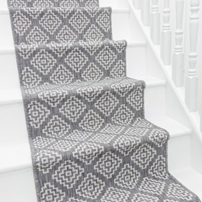Olmec Stair RunnerReversibleDurable & Hardwearing Carpet For Stairs & StaircasesMultiple Lengths from B&Q