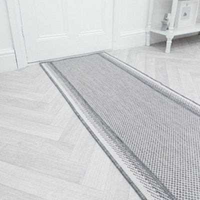 Geo Indoor/outdoor Hallway Runner RugDurableReversible & Hardwearing Carpet For Home Or Garden from B&Q