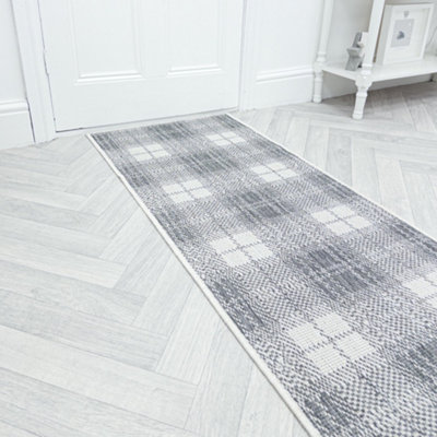 Plaid Indoor/outdoor Hallway Runner RugDurableReversible & Hardwearing Carpet For Home Or Garden from B&Q