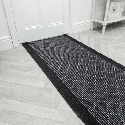 Boulevard Hallway Runner RugHardwearingNon-Slip & Durable Carpet For HallKitchen & Corridor from B&Q